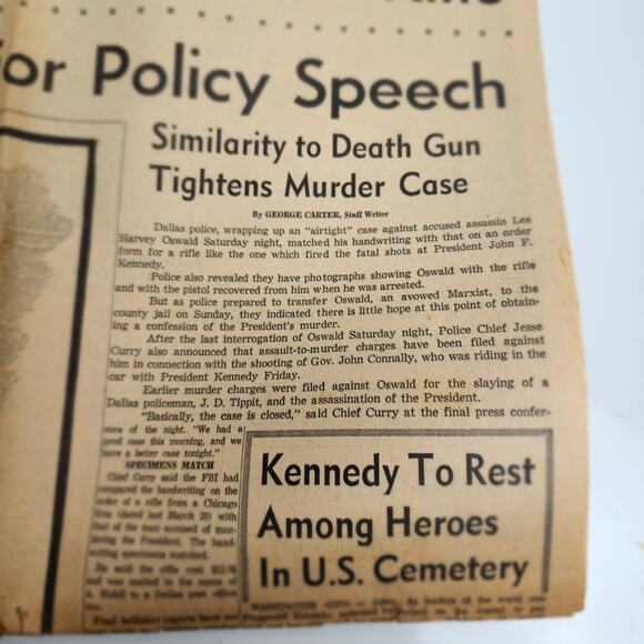 VTG Original JFK Life & Assignation Dallas Newspaper w/ Oswald Linked Lot of 5 - Picture 9 of 16